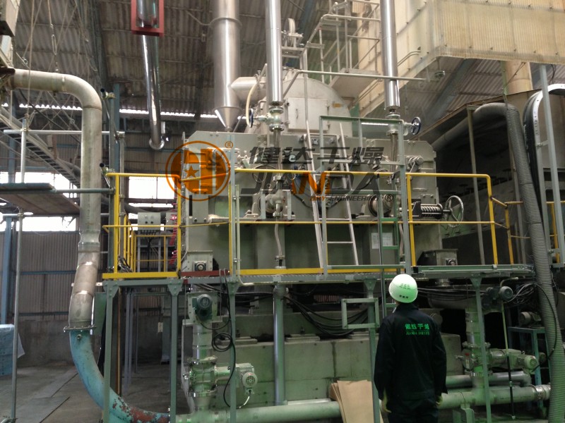 日本三菱雙滾筒刮板干燥機應用工程